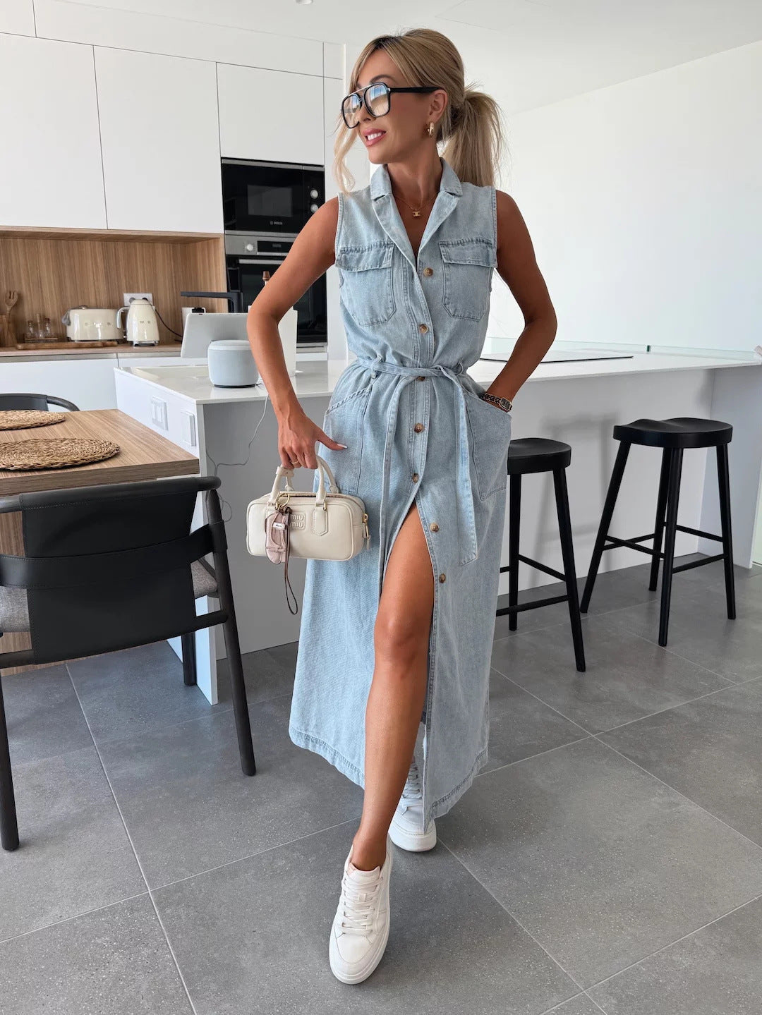 Sculpture de Denim RIMA