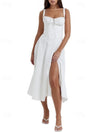 Elegant sleeveless dress with front slit