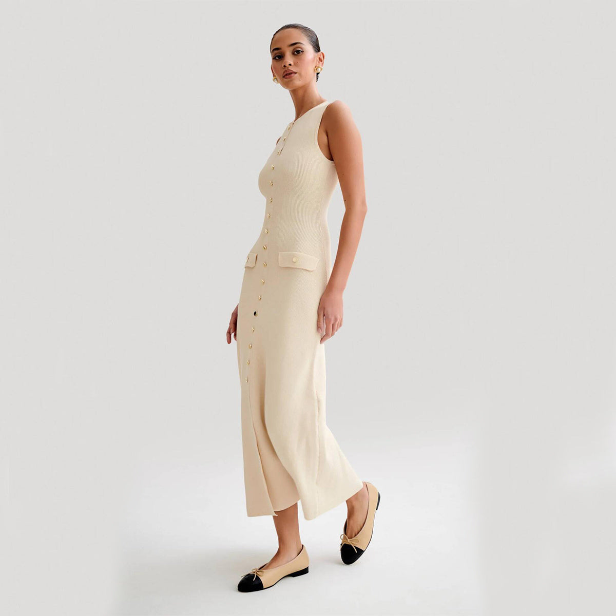 Robe Élégance _Boutonnage Chic